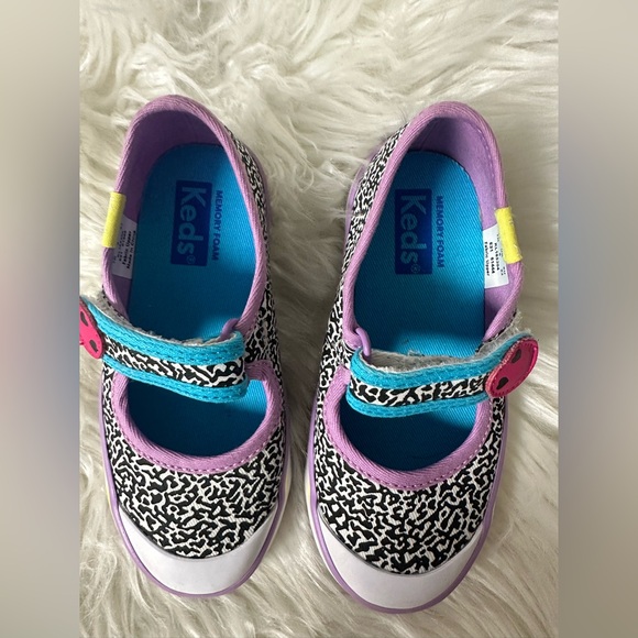 Keds Harper Mary Jane Canvas Toddler Sneaker - Black Print/Neon Smiley, size 7 🌸 - Picture 4 of 11